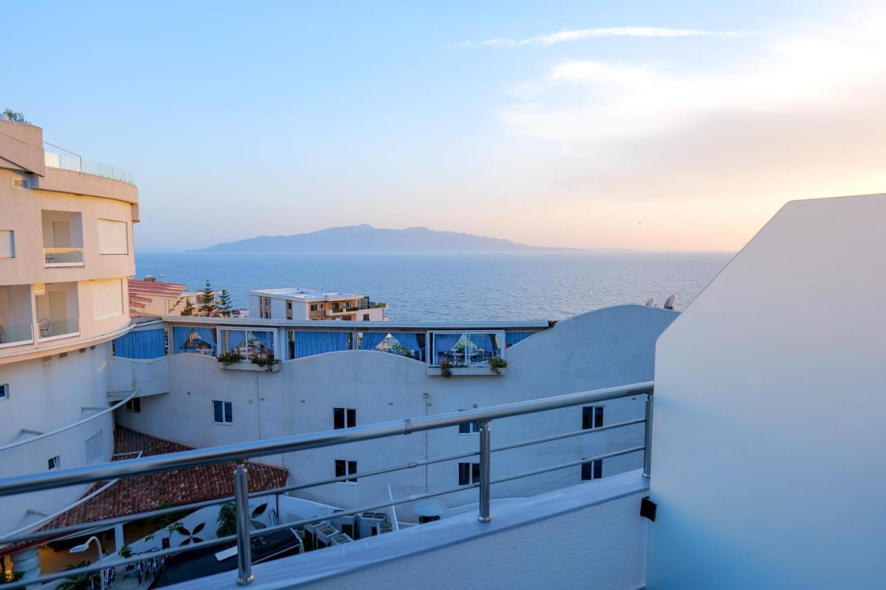 Gjoka Apartments, In Front Of Bougainville Bay Sarandë Eksteriør billede