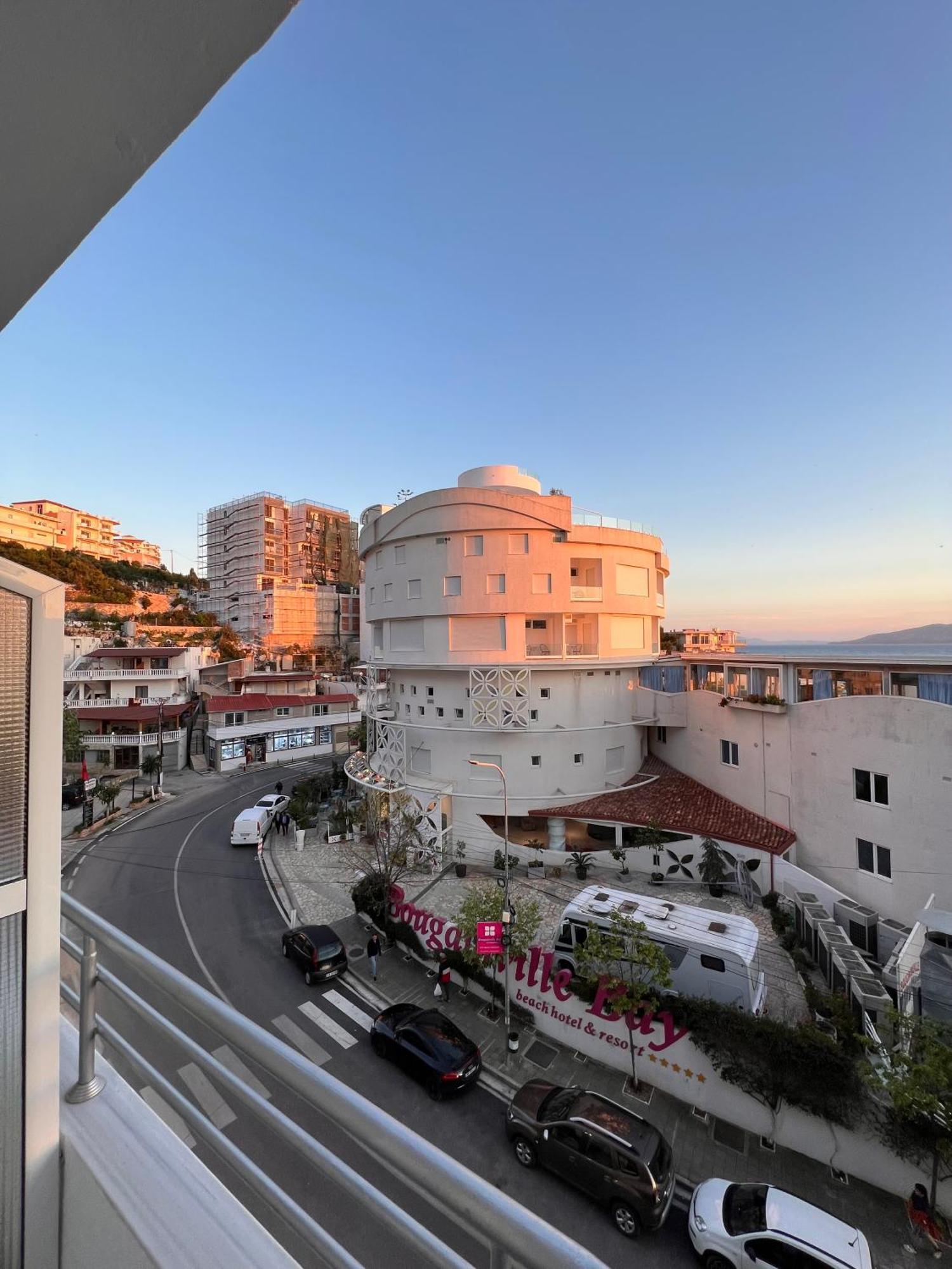 Gjoka Apartments, In Front Of Bougainville Bay Sarandë Værelse billede